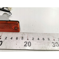 KIERUNKOWSKAZ MIGACZ MAZDA 626 83-87 L-P PRZÓD OE GB90-51-070A