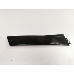 Listwa zgarniająca tylnych prawych drzwi VW PASSAT 3B5839902041 3B5839902
