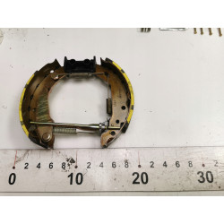 Zestaw do hamulców, hamulce bębnowe tył Peugeot 309 OE 4241.7H