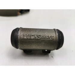 Zestaw do hamulców, hamulce bębnowe tył Peugeot 309 OE 4241.7H