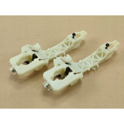 STELAŻ KLAMKI LEWY PRZÓD KIA SPORTAGE III 2010-2015 OE 82655 3W000QQK