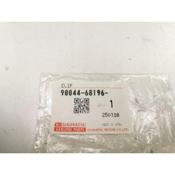 Klips zderzaka Toyota Cami Sparky OE 90044-68196