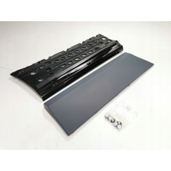 Listwa zewnętrzna drzwi tylnych prawych Range Rover L405 OE VPLGB0288