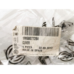 POSZERZENIE ŚLIZG MOCOWANIE ZDERZAKA PRAWY TYŁ SEAT LEON 2000- 1M6807728A