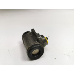Cylinderek hamulcowy prawy tył Peugeot 206 1998- OE 4402E0 4402.E0