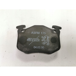 KLOCKI HAMULCOWE PRZÓD PEUGEOT 505 604 OE 4250.23