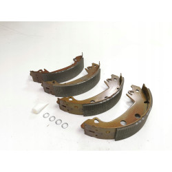 Szczeki hamulcowe tył Peugeot 305 II Citroen C15 OE 4241.A4