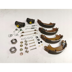 Zestaw, szczęki hamulcowe tył Peugeot 309 I OE 4241.1Z