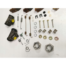 Zestaw, szczęki hamulcowe tył Peugeot 309 I OE 4241.1Z