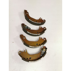 Zestaw, szczęki hamulcowe tył Peugeot 309 I OE 4241.1Z