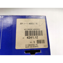 Zestaw, szczęki hamulcowe tył Peugeot 309 I OE 4241.1Z