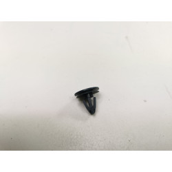 Klips do klapy tylnej VOLVO 740 940 OE 1345954