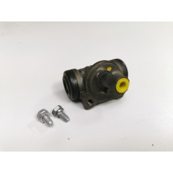 CYLINDEREK HAMULCOWY LEWY TYŁ NISSAN PRIMERA P10 OE 44101-70J20