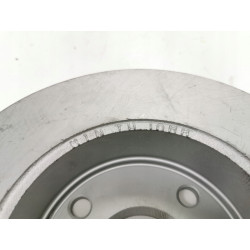 Tarcza hamulcowa przód DAIHATSU CHARADE IV III II 4351287727000