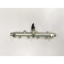 Listwa paliwowa Citroen C5 C8 Peugeot Expert OE 0445214017 1570.A0