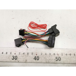 Adapter do montażu zestawu HF Skoda VW 2004- OE 257521