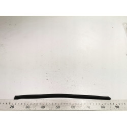 Listwa tylnej lewej szyby KIA Venga 09-18 Hyundai IX20 OE 83231 1P000