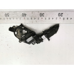 Stopka mocowania prawego lusterka PORSCHE 911 OE A2722502 99173122010