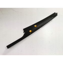 WYKOŃCZENIE SŁUPEK B ZEWNĘTRZNA LEWA STRONA RANGE ROVER VOGUE 2013 LR034037