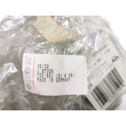 Dekielek koła Volkswagen Transporter/Caravelle 1996- OE 7D0601151A