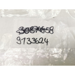 Spinka klips uszczelki drzwi prawy przód Volvo 850 V70 S70 OE 9133624