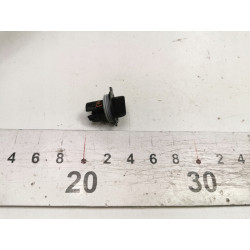 OPRAWKA ŻARÓWKI KIERUNKOWSKAZU KUGA 20- EDGE 18 OE 1819944