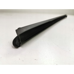 Listwa wykończeniowa drzwi przednich lewych MERCEDES A 160 A OE 1777258100