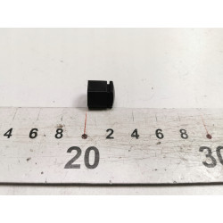 Osłona nakrętki koła, czarna, 24 mm OPEL Astra K J Insignia B OE 13450277