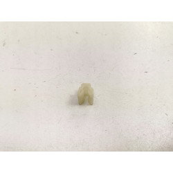 Zaczep mocujący tylnego światła stop Citroen XM II OE 96015475