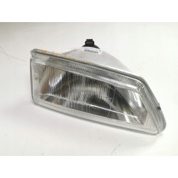 Klosz obudowa prawy przód Peugeot 106 I HB OE 084638 6205.C2