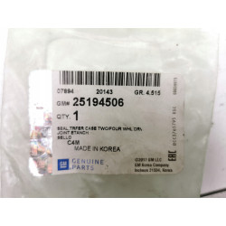 Uszczelnienie wałka wyjściowego skrzyni Chevrolet Spark 2016- OE 25194506