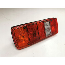 KLOSZ OBUDOWA LAMPA TYŁ VOLKSWAGEN T4 OE 283945095C