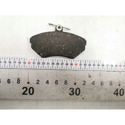 KLOCKI HAMULCA PRZÓD VOLKSWAGEN GOLF CADDY PASSAT OE 357615115C JZW698151F