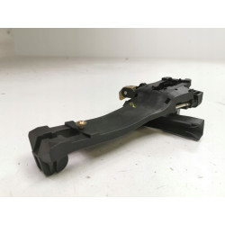 Uchwyt klamki drzwi przednich prawych Mercedes-Benz W168 1687600834