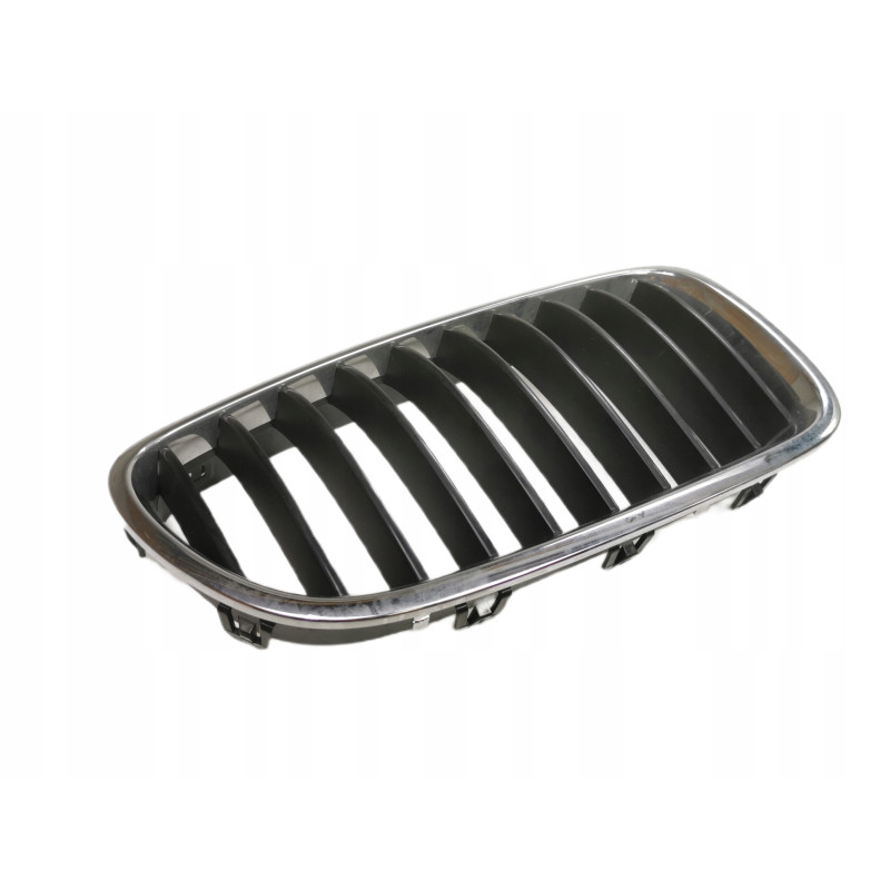 Kratka ozdobna prawa zderzaka przód BMW 5 F11 F10 OE 51137203204