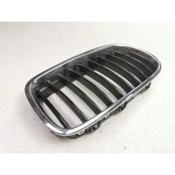 Kratka ozdobna prawa zderzaka przód BMW 5 F11 F10 OE 51137203204