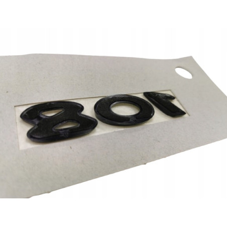 ZNACZEK EMBLEMAT TYŁ 108 PEUGEOT 108 OE B000919580