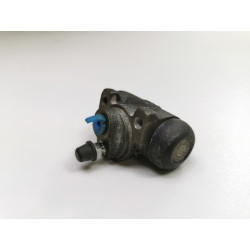 Cylinderek hamulcowy tył Fiat Punto Panda Idea OE 9945980