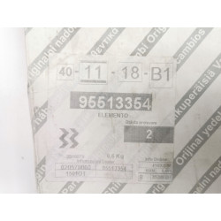 Filtr powietrza Opel Combo OE 834732 95513354