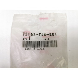 Spinka listwy lewej bocznej szyby czołowej - Honda Accord 73163-TL0-E01