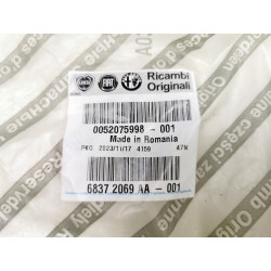 Wąż doprowadzający ciepło do nagrzewnicy - Mopar Jeep Renegade OE 52075998