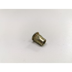 Nakrętka specjalna M8 × 3 mm Ford Transit MkIII OE 6143409