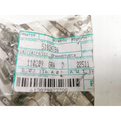 Spinka mocująca wygłuszenie maski silnika FIAT GRANDE PUNTO OE 51834786
