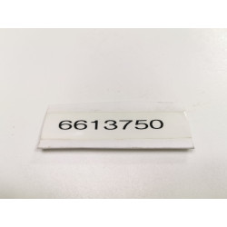 ZACISK SPRYSKIWACZA SZYBY PRZEDNIEJ FORD ESCORT 1995-2001 OE 6613750