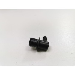 Łącznik kolankowy węża podciśnienia Opel Astra F Corsa D OE 545317 90576635