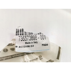 Osłona zaczepu holowniczego zderzaka przedniego Abarth 500 735573898