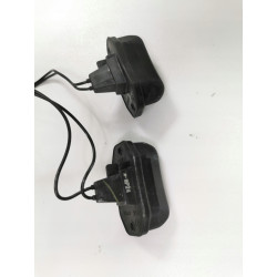 ŚWIATŁA TABLICY REJESTRACYJNEJ FORD RANGER MK4 OE 5077953