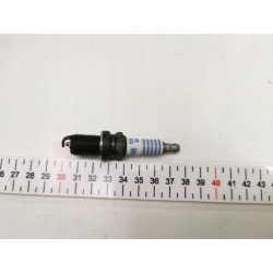 Świeca zapłonowa AGPS12C FORD Ford 1.6 CVH OE 1120827
