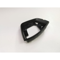 Ramka obudowa lusterka lewa SKODA KODIAQ OE 565857531 565857531A