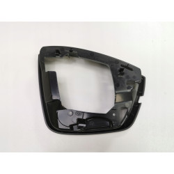 Ramka obudowa lusterka lewa SKODA KODIAQ OE 565857531 565857531A
